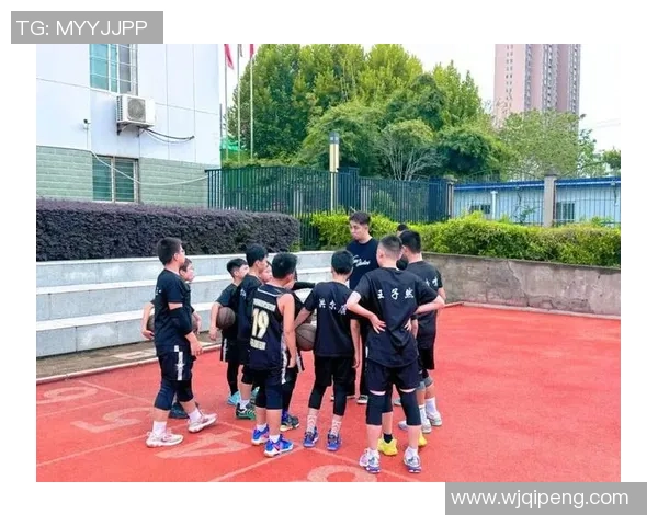 成都篮球队挑战赛背后的拼搏故事与奋斗精神揭秘 成都篮球队挑战赛背后的拼搏故事与奋斗精神揭秘