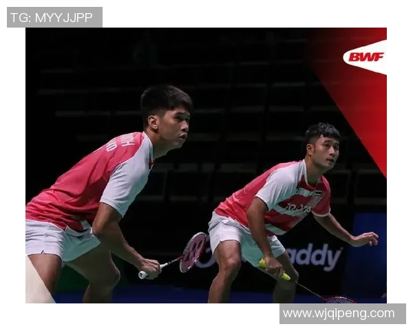 成都与深圳羽毛球队对决赛后分析力量对比与战术探讨